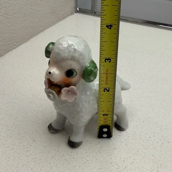 Vintage Glossy Ceramic Lamb Figurine Easter 1950s Springtime Decor Made in Japan - Picture 17 of 17